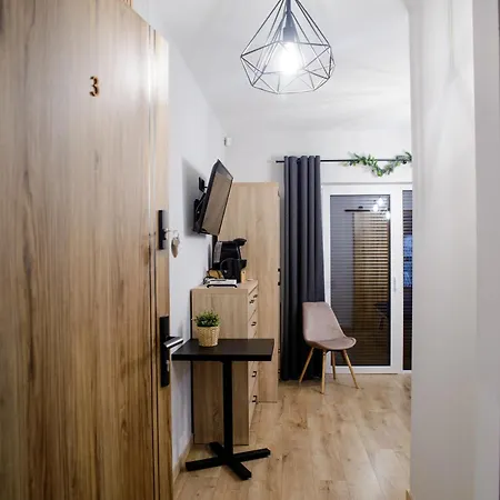 Apartment Trio *
