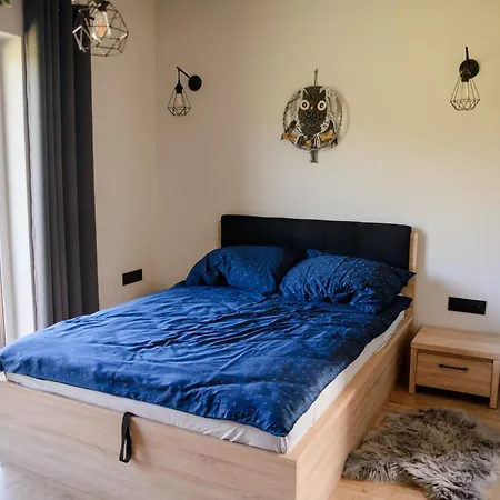 Trio Apartment *